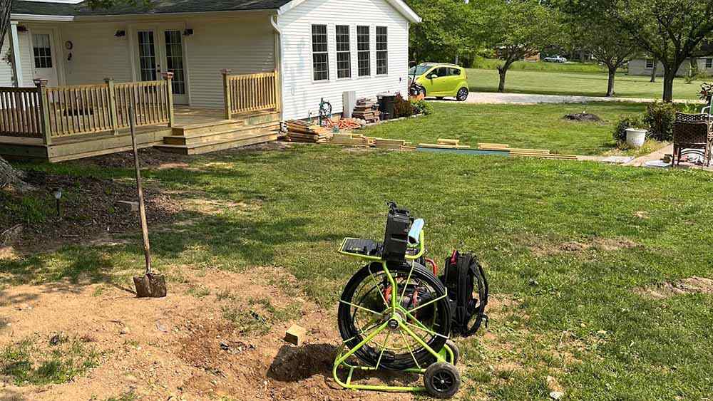 Excavating lawn pipe lining Indianapolis, IN